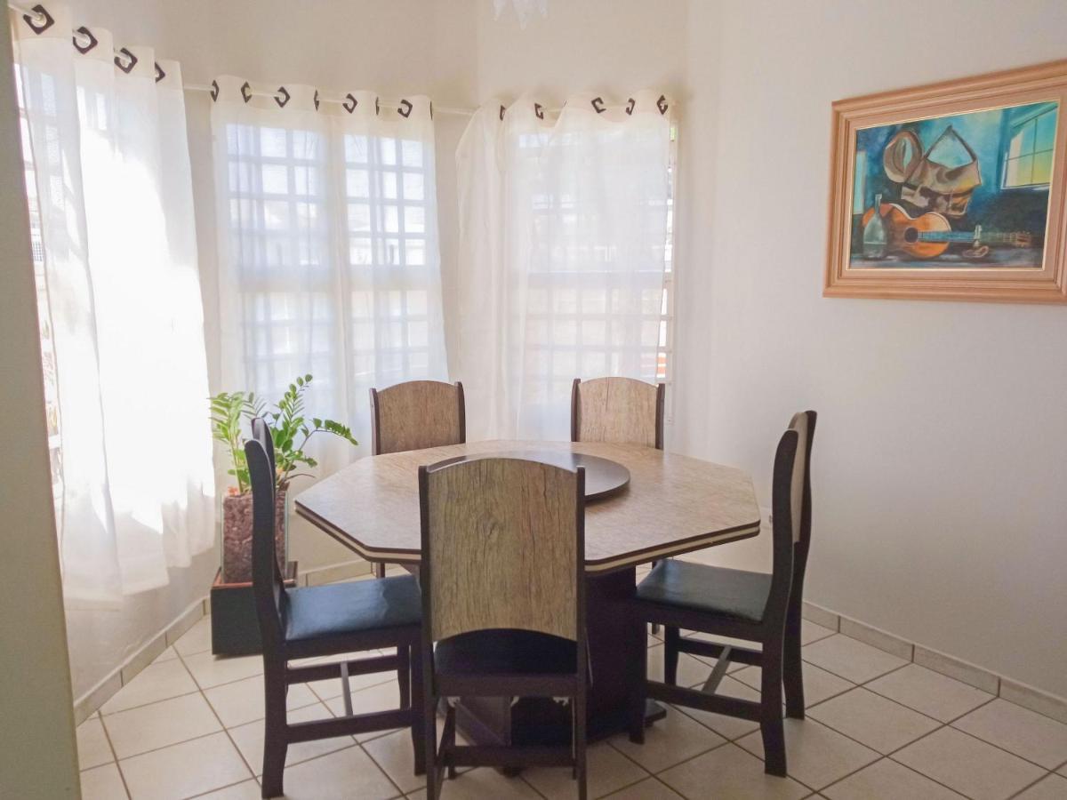 Casa Azul Antares 3 Quartos - Pet Friendly Londrina Exterior foto